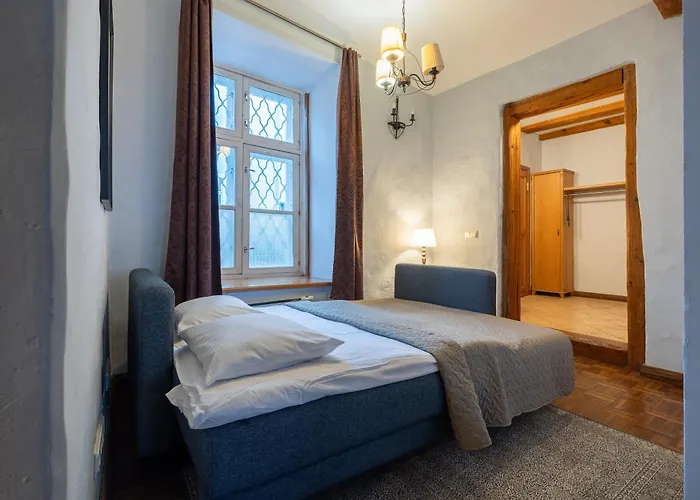 Old Town - Kohtu * Tallinn